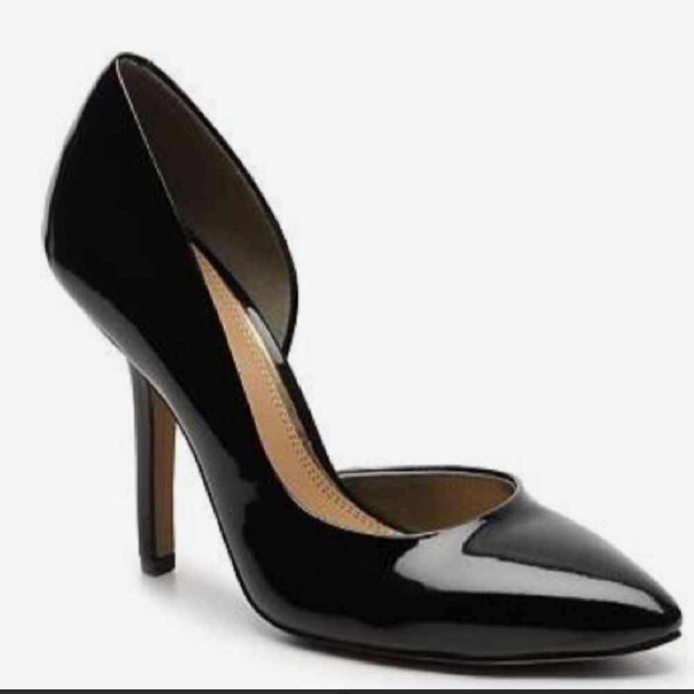 BCBG Paris Jaze pumps